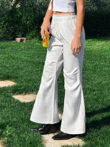 SHEIN EZwear Pantalones acampanados de mujer con bolsillos y detalles de encaje en estilo elegante de resort a rayas - Blanco - Ver 5