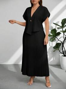 Firerie Plus Size Elegant Commuter Solid Color Batwing Sleeve Top And Pleated Skirt 2 Pieces Set