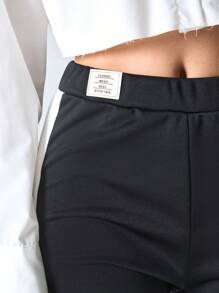 LYSMO 女款字母刺绣拼布侧缝喇叭裤 - 黑色 - 查看 6