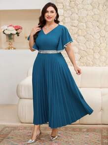 Modelyn Plus Size V-Neck Rhinestone Embellished Pleated Waist Elegant Dress - Blue - View 7