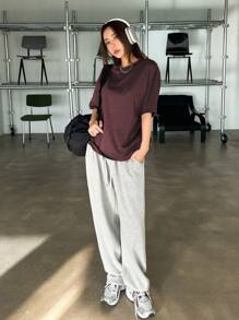 DAZY 字母刺繡落肩t恤