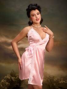 PinupGlam Rosafarbener Samtspitzen Wickel-Vintage-Palast-Stil Damen Nachthemd