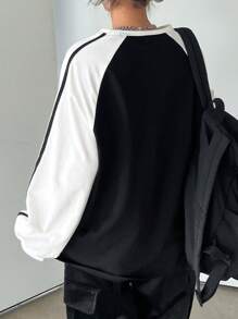 DAZY Two Tone Letter Graphic Raglan Sleeve Tee Jersey Long Sleeve Women Tops - Black and White - View 2