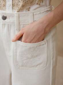 MOTF PREMIUM EMBROIDERY POCKET JEANS