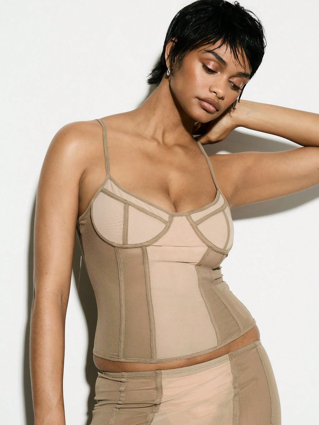 KIZN Top bustier moulant structuré en maille à empiècements pour femme