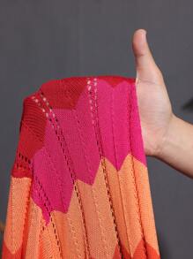 Slaydiva Plus Size Summer Holiday Contrast-Color Crochet Hollow-Out Long Cardigan In Fall/Winter - Multicolor - View 8