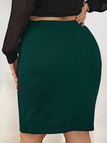 SHEIN Tall CURVE Plus Size Solid Color Pleated High Waist Bodycon Green Skirt - Dark Green - View 2