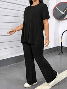 SHEIN Essnce 大码女装春夏时尚休闲运动舒适高弹力黑色基本款带口袋日常短袖T恤和裤子两件套，女士机场装，裤子套装，街头服饰，女士教堂服装，女士休闲套装，Y2k服装，女士夏季服装 - 黑色 - 查看 4