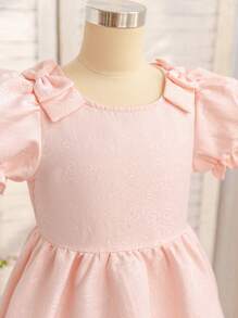 SHEIN Glamorique Kids 青春期前/青春期女孩缎面双褶饰蝴蝶结肩部礼服，粉色 - 粉色 - 查看 6