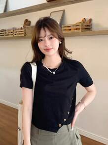 DAZY Solid Button Detail Asymmetrical Hem Tee,Crop Tops Women - Black - View 5