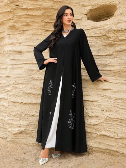 Al Najma 女士宽松优雅刺绣装饰休闲黑色长袍，端庄的阿巴亚