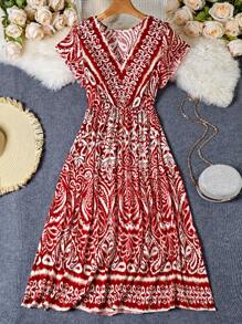 SHEIN LUNE Plus Size Women's V-Neck Ditsy Floral Ruched Waist Split Midi Dress,Beach Outfits,Sun Dress,Boho,Easter Dress,Sun Dress,Boho - Multicolor - View 1