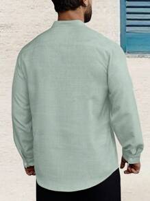 Manfinity Homme 男式宽松半扣卷袖衬衫 - 綠色 - 查看 2
