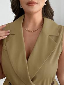 SHEIN Privé Combinaison courte à jambes évasées, avec col châle, pour femmes grande taille, de couleur kaki. Nouveau style automnal pour la rentrée scolaire