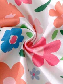 SHEIN Girls' Fitted Crew Neck Sweater With Heart Pattern - White - View 5