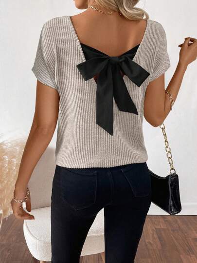 SHEIN LUNE Women's V-Neck Backless Bat Sleeve Casual T-Shirt