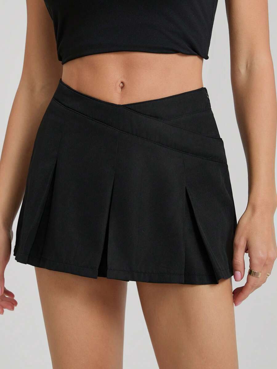 SHEIN Tall Váy mini xếp ly eo bất đối xứng màu trơn cho nữ - màu đen - Xem 1