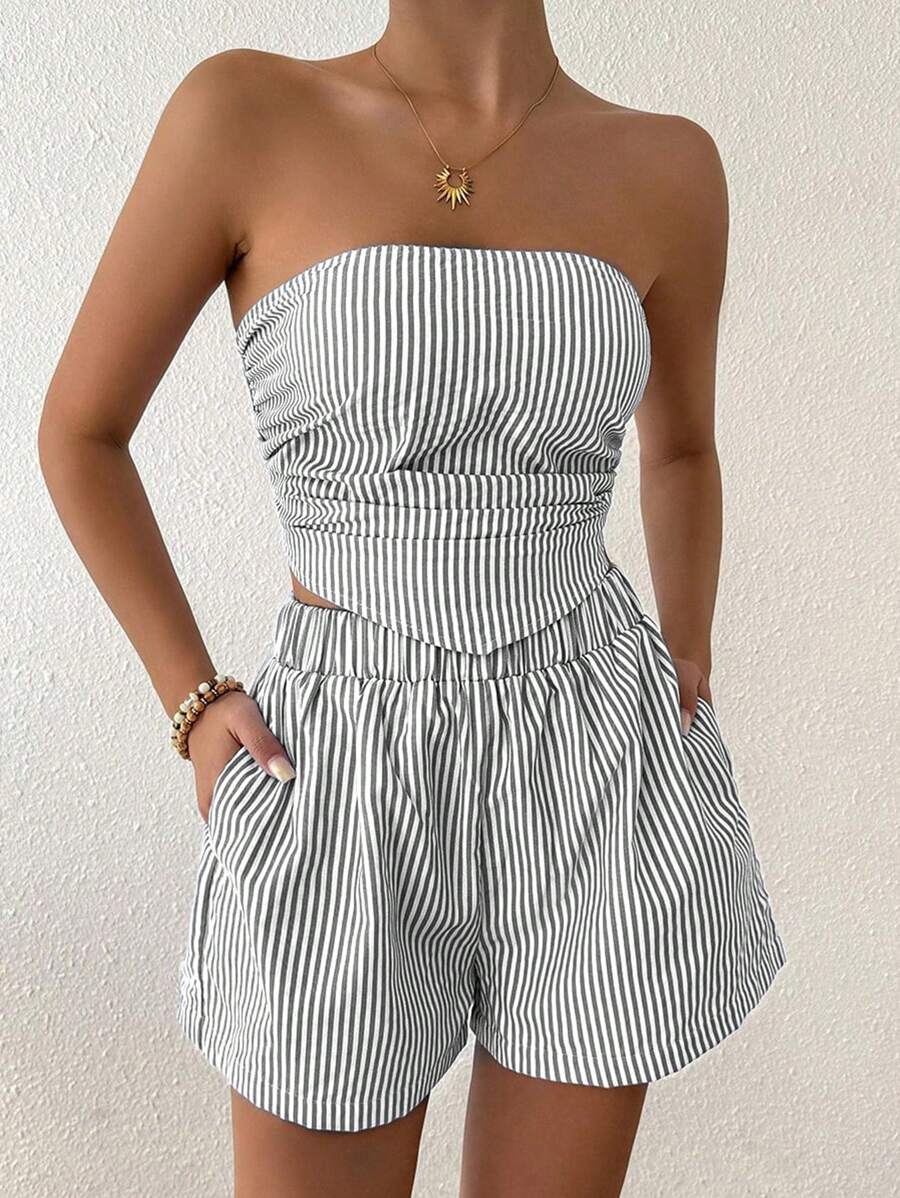 Breezaya Bộ 2 áo bandeau kẻ sọc và quần short đi nghỉ mát - Đen và trắng - Xem 1