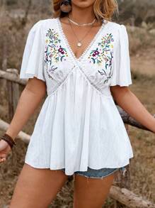 Franclia Plus Size Women European And American Style Fashion Versatile Floral Embroidery Patchwork Short Sleeve Blouse