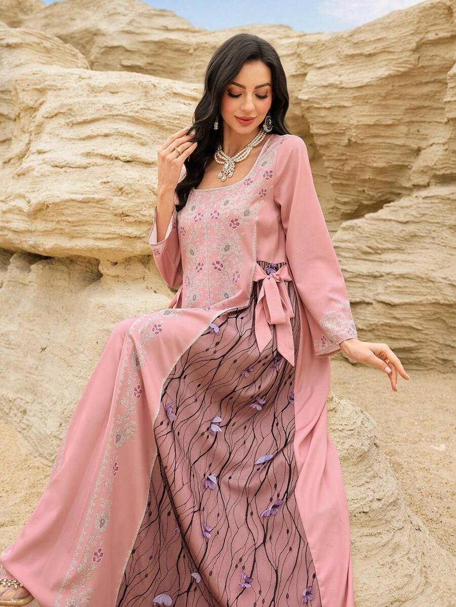 Al Najma 女士方领优雅蝴蝶拼布浪漫风格朴素卡夫坦，阿拉伯传统长裙 - 粉色 - 查看 1