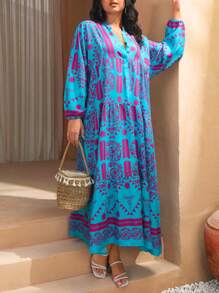 RueChic Floral All Over Print Vacation Style V-Neck Plus Dress - Blue - View 6