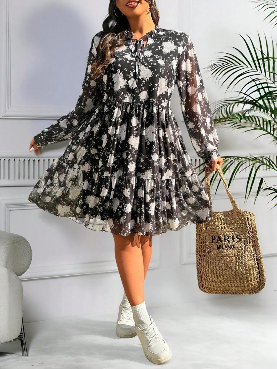 SHEIN EZwear 大码碎花V领节日连衣裙，浪漫休闲风，春夏之选