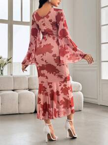 Modelyn Robe élégante femme col rond long à fleurs en maille, coupe ajustée évase en forme de sirène, romantique