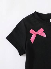 SHEIN Babymeisjes Zomer Koreaanse Stijl Casual Leuke 3D Strik Korte Mouw Gebreide Top En Zwarte Wijde Broek Set