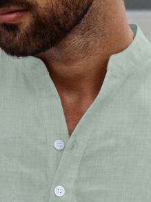 Manfinity Homme 男式宽松半扣卷袖衬衫 - 綠色 - 查看 5