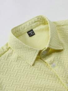 Manfinity Homme Men's Solid Color Short Sleeve Pocket Casual Shirt And Shorts Set