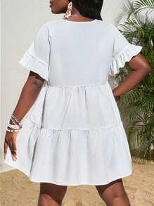 Slaydiva 2025夏季新款白色V领A字荷叶边迷你连衣裙，休闲度假风，适合海滩、度假约会、日常街头派对-A - 白色 - 查看 2