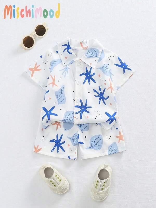 Set de 2 piezas de chaqueta y pantalones cortos de niño pequeño con estampado del mundo oceánico, de moda simple y cómodo