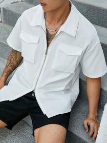 Manfinity Homme Men's Streetwear For Casual Daily Wear, Featuring A Minimalist And Stylish White Short-Sleeve Casual Shirt With An Oversized Cargo Pocket Design On The Front And A Zipper Closure. It Is Suitable For Music Festivals And Everyday - White - View 7