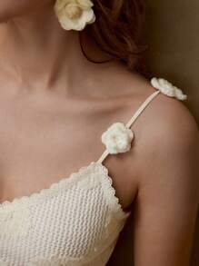 MOTF Vestido de tirantes con abertura y parches florales - Blanco - Ver 4