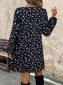 SHEIN LUNE 花卉印花女式短长袖迷你连衣裙 - 寶藍色 - 查看 2