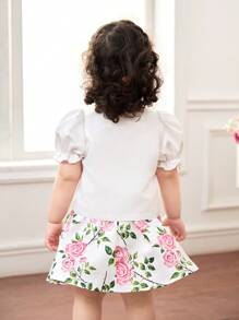 SHEIN Conjunto de falda y Top de satén con estampado floral elegante para bebé niña en verano - Blanco - Ver 2