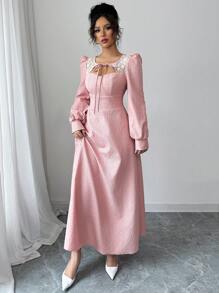 Modelyn 女士长款提花拼接蕾丝 A 字长袖连衣裙 - 粉色 - 查看 3