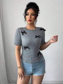 Gloray Women's Floral Grey Crewneck Waisted Bow Decor Short Sleeve T-Shirt