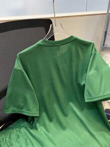 SHEIN 青少年男童休闲街头风格字母印花圆领宽松 T 恤和撞色短裤两件套 - 墨綠色 - 查看 7