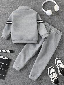 SHEIN 4-7 岁男孩保暖内衬运动套装，舒适时尚的休闲运动服，适合节日、生日、派对、日常穿着、秋季、春季、冬季、家居服，包含长袖夹克和裤子套装 男童运动服男童慢跑套装男童慢跑套装男童运动服男童运动服 - 深灰色 - 查看 2