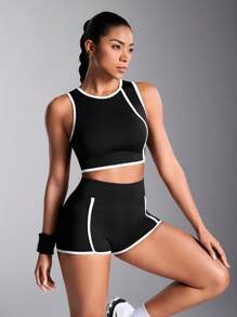 Stretchy & Skin-Friendly Women's Tank Top And Shorts Athletic Set, Minimalist & Fashion For Summer Sports