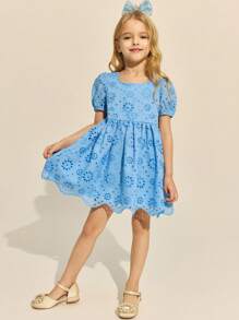 SHEIN Leap Crew Vestido mini elegante de color azul cielo sólido con mangas abullonadas y bordado para niñas, primavera/verano - Azul - Ver 6