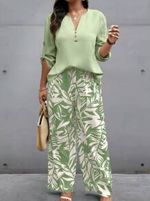 Plus Size 2 Pieces Set: Solid Color Cutout Neck Shirt & Random Print Pants, Vacation Casual - Multicolor - View 5