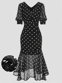 Rometta Plus Size Women's Black & White Polka Dot Mid-Sleeve Fishtail Hem Dress - Black - View 1