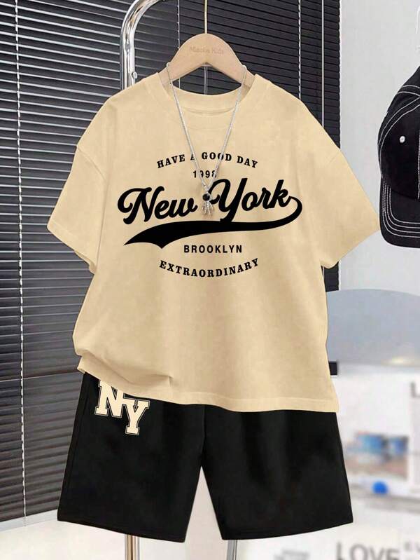 SHEIN 2pcs/Set Teen Boy Casual Minimalist Short Sleeve Crew Neck Top And Shorts Set, Suitable For Summer