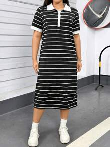 SHEIN Essnce Vestido de manga corta hasta la mitad de la pierna, de corte holgado, cómodo y de estilo casual para mujer talla grande, con cuello de polo a rayas blancas y negras, para primavera y verano. Atuendo de verano para mujeres, minimalista, ropa de calle para mujeres, dinero viejo, atuendos de maestra para mujeres - Blanco y Negro - Ver 4