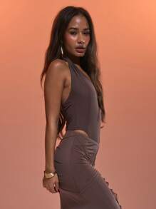 MUSERA 极致深V露背吊带荷叶边网纱丁字连体衣，性感节日伊比沙岛风情，适合春夏度假休闲穿着，也适合春夏假期、假日音乐会、约会之夜和复活节等场合。 - 咖啡棕 - 查看 3