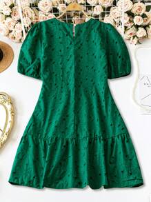 SHEIN Clasi 大码春夏刺绣镂空圆领泡泡袖 A 字形连衣裙 - 墨綠色 - 查看 2