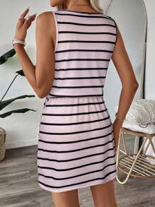 SHEIN LUNE 春秋女士 U 领无袖腰抽绳条纹印花休闲度假连衣裙