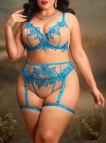 PinupGlam 5pcs Set Embroidered Mesh Plus Size Lingerie Set